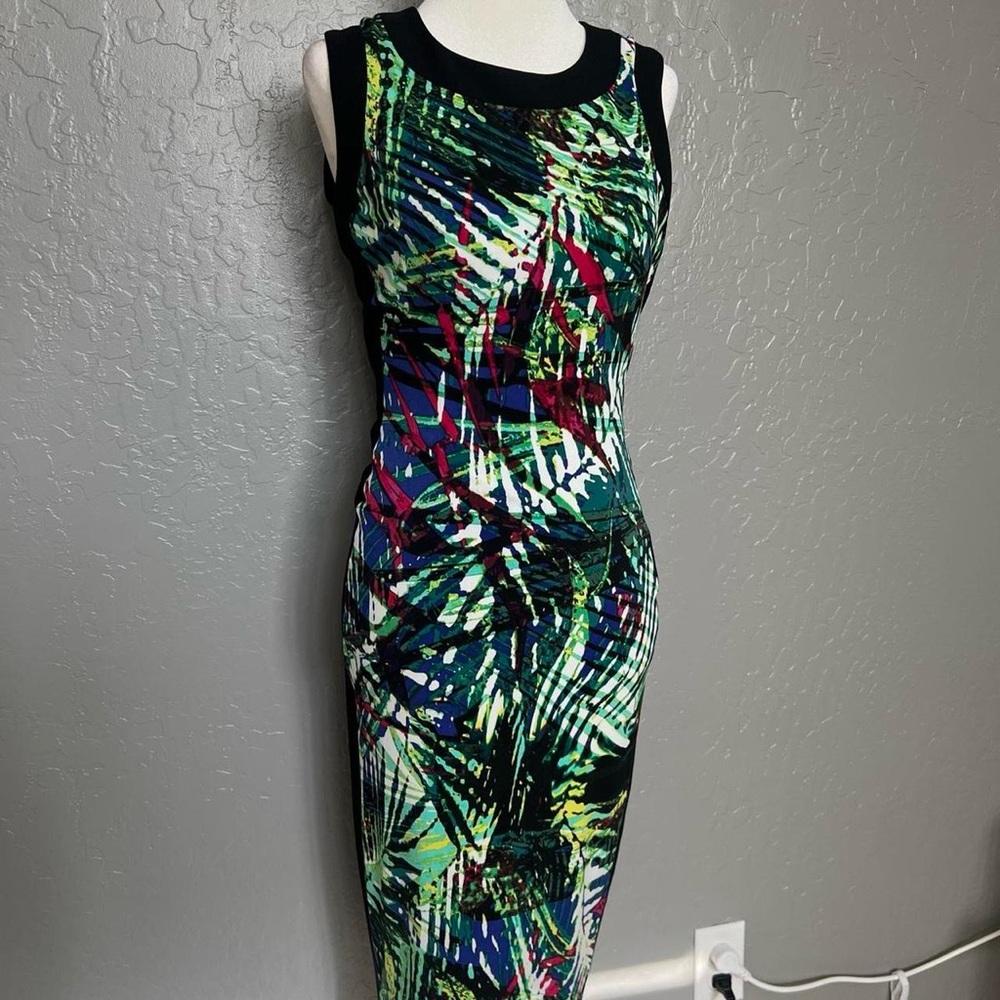 Sleeveless Print Sheath Dress - Multicolor